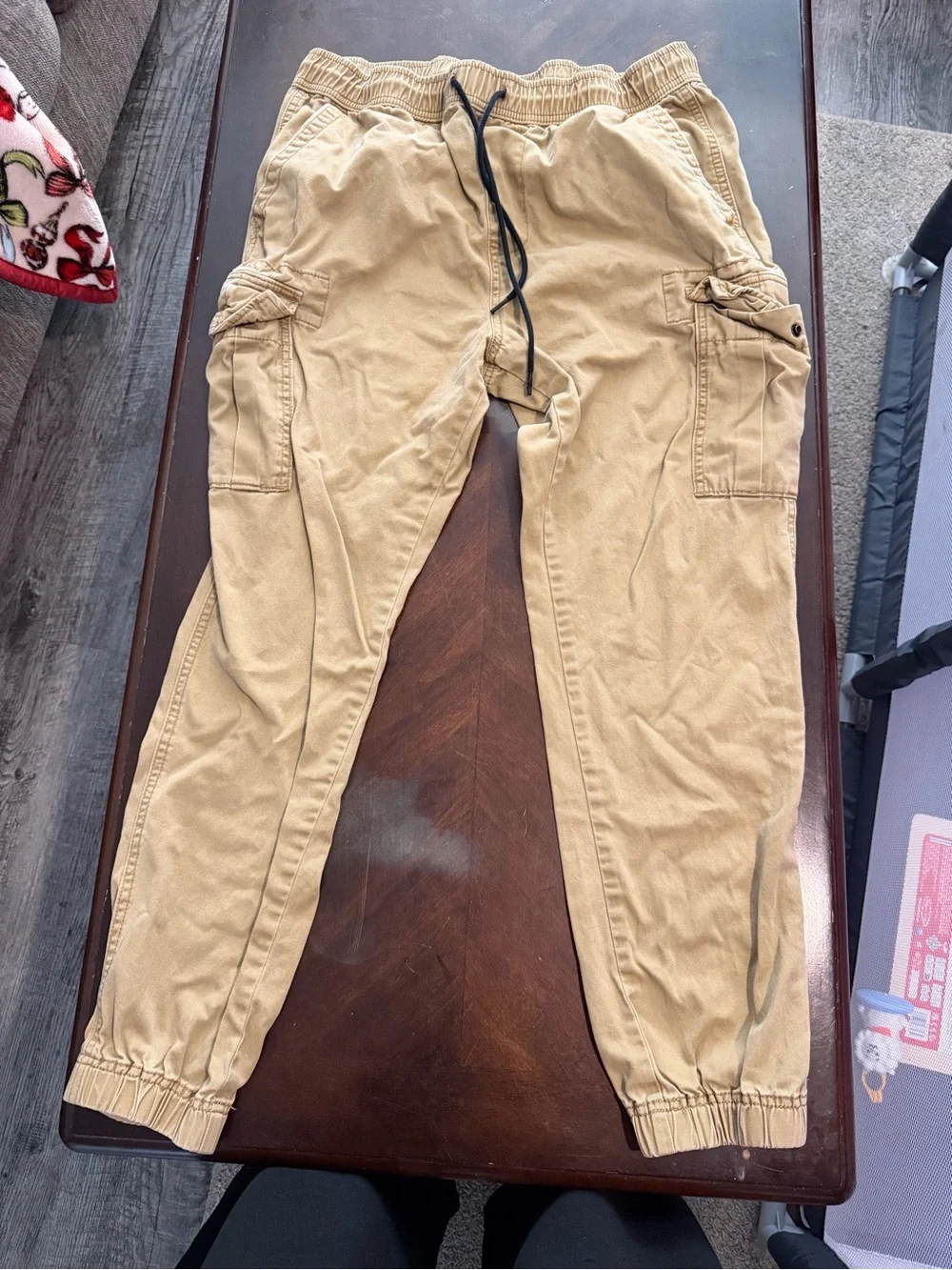 Aeropostale Tan Cargo Jogger Pants
